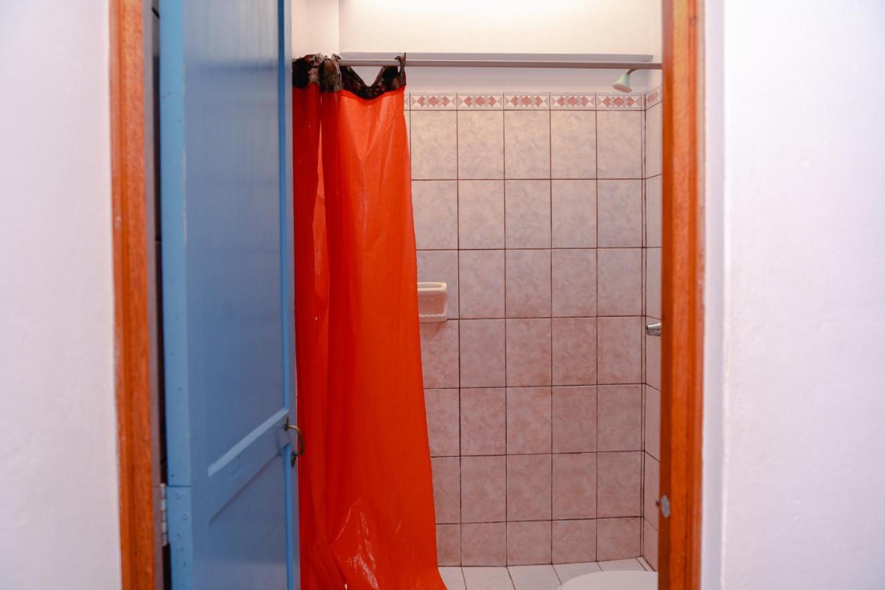 Yaki Hostel Лима Экстерьер фото