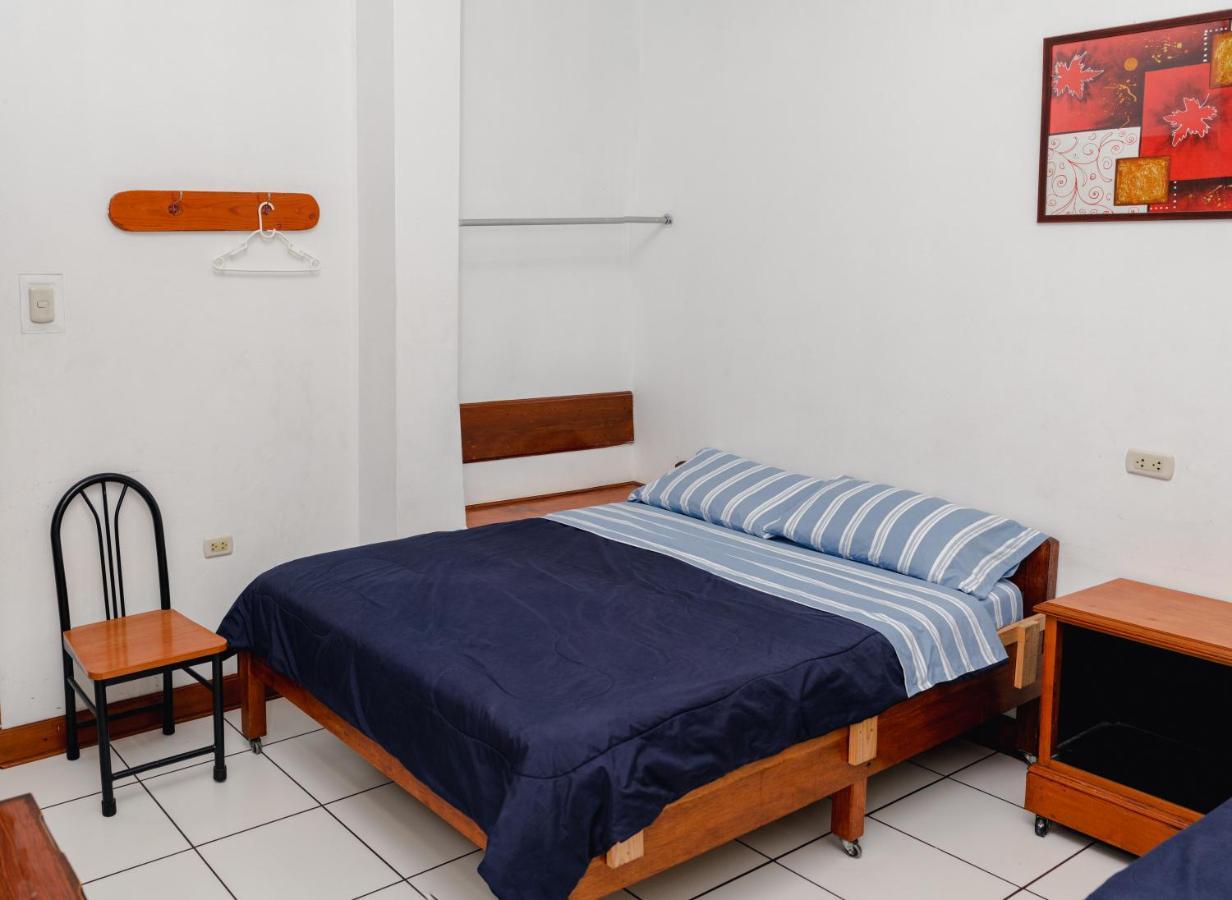 Yaki Hostel Лима Экстерьер фото